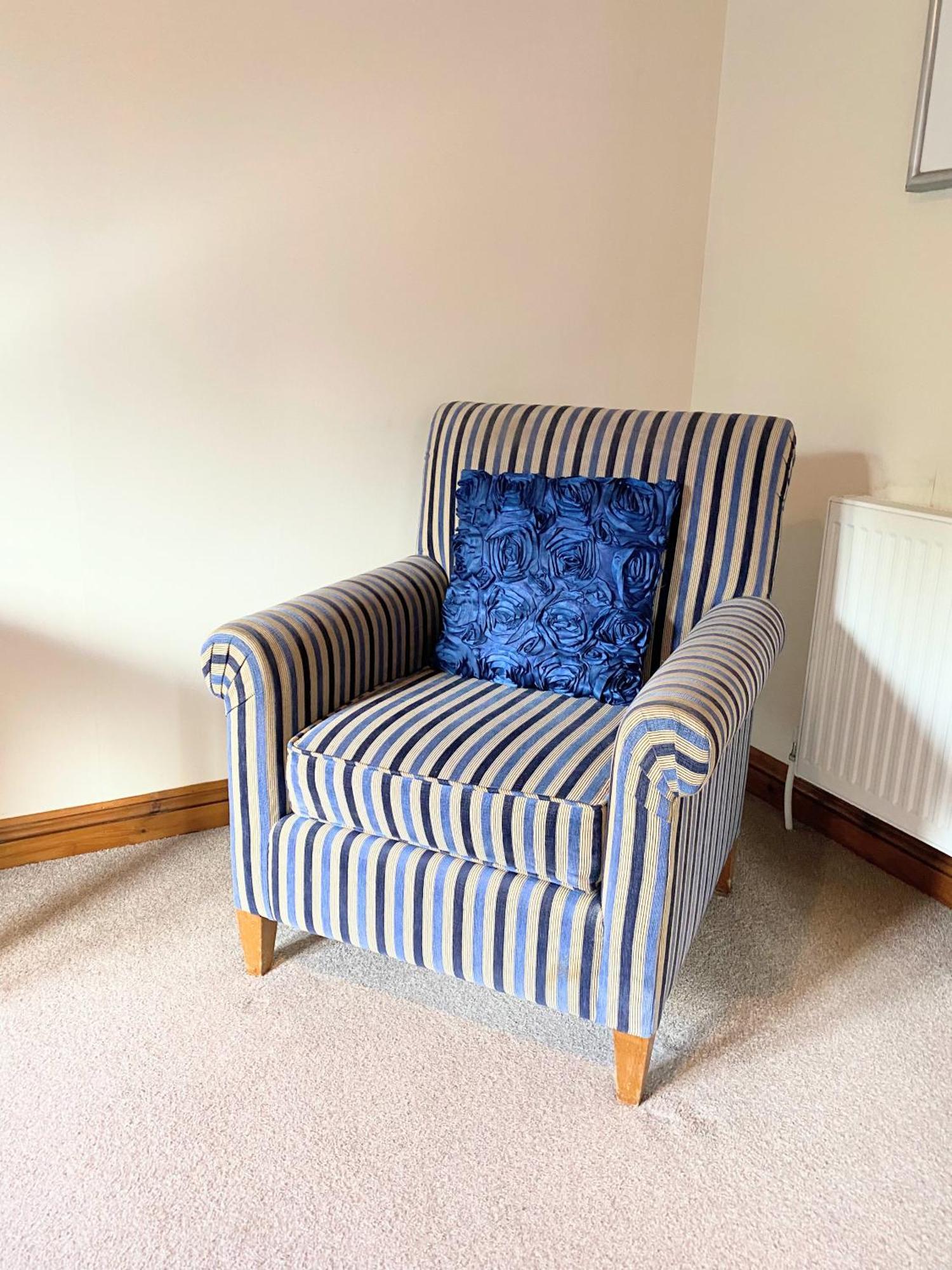 Lomond 5 With Private Hot Tub - Fife - Loch Leven - Lomond Hills - Pet Friendly Villa Kelty Exterior photo
